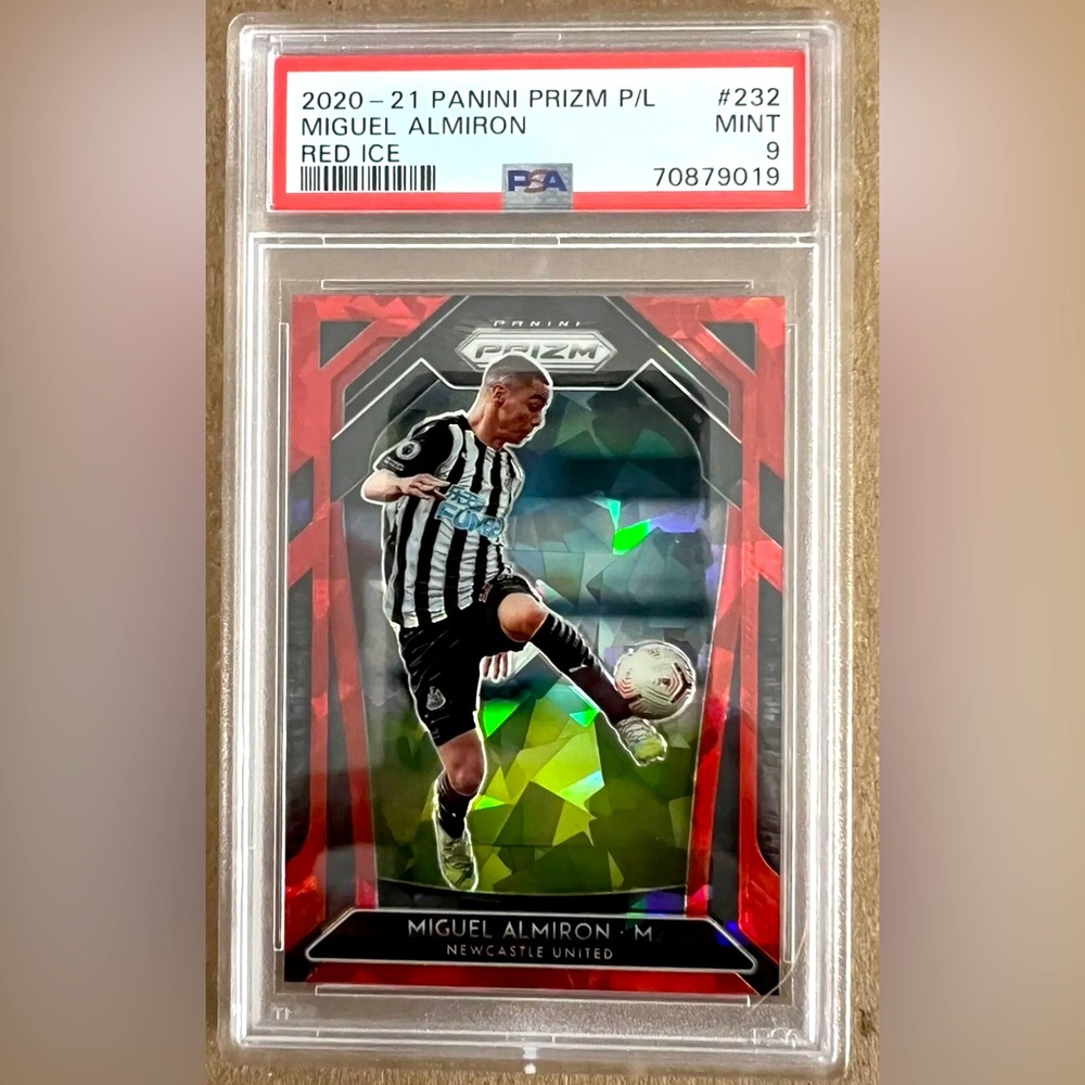 2020-21 Prizm Premier League Miguel Almiron Red Cracked Ice PSA 9 MINT
